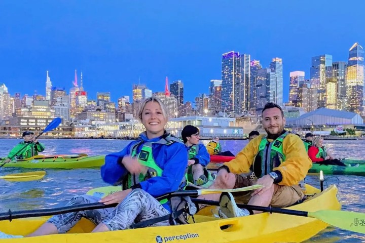 Green Circle level: A guided 1.5-mile Skyline Kayak trip for beginners—no training required. No crowds.